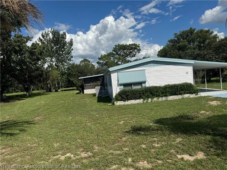 18 Bradford Boulevard, Frostproof, FL 33843 - #3