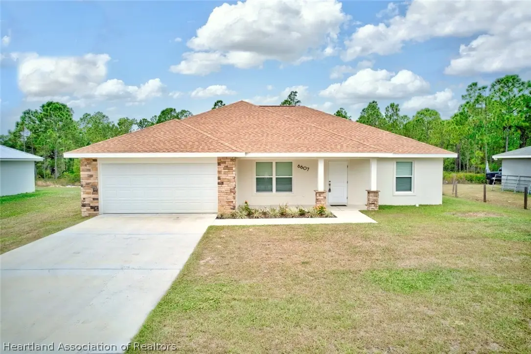 6607 Burkett Avenue, Sebring, FL 33875 - #1