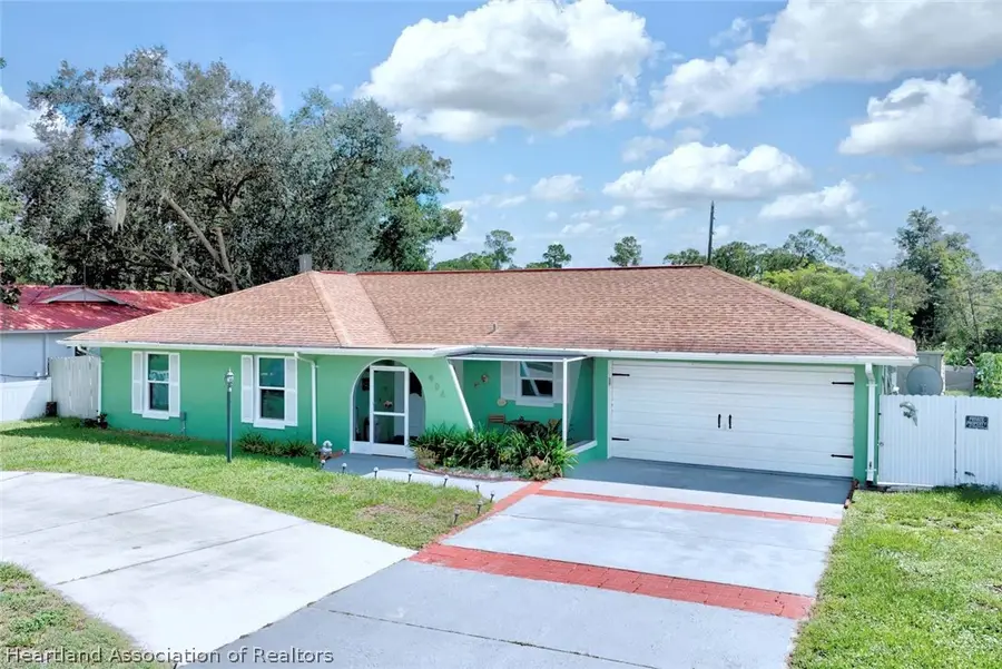 906 Corvette Avenue, Sebring, FL 33872 - #2