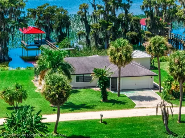 2684 Abell Road, Lake Placid, FL 33852