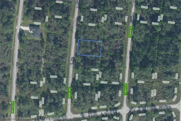 5032 Manati Avenue, Sebring, FL 33872