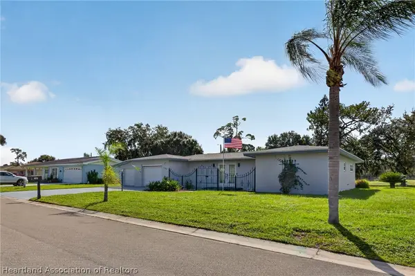 765 Golfside Lane, Sebring, FL 33870