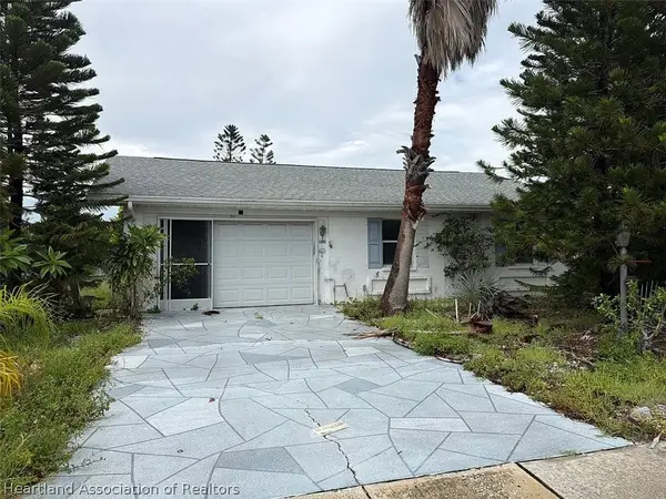 211 Rickenbacker Drive, Other, FL 33573