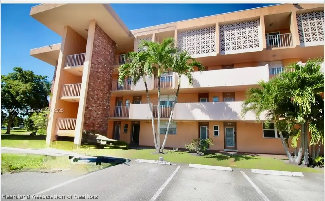 3001 NW 46 Avenue #102, Fort Lauderdale, FL 33313 - #1