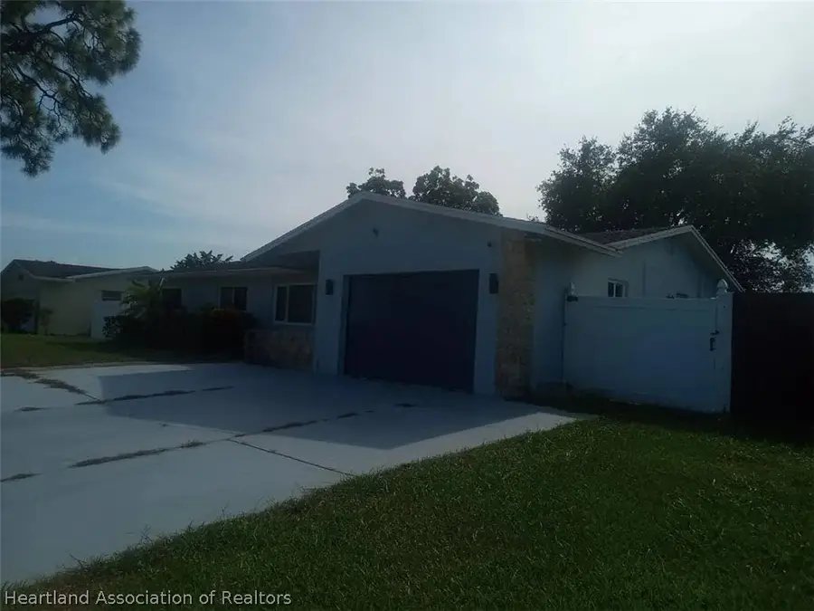 551 NW 42nd Avenue, Pompano Beach, FL 33066 - #2