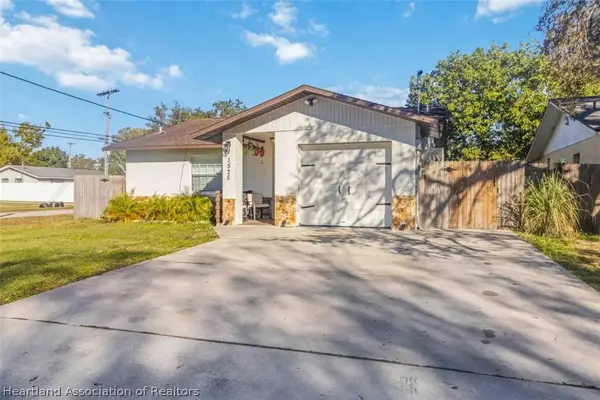 1525 W Comanche Avenue, Tampa, FL 33603