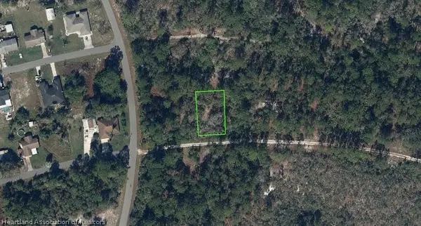 260 Phantasy Avenue, Sebring, FL 33852