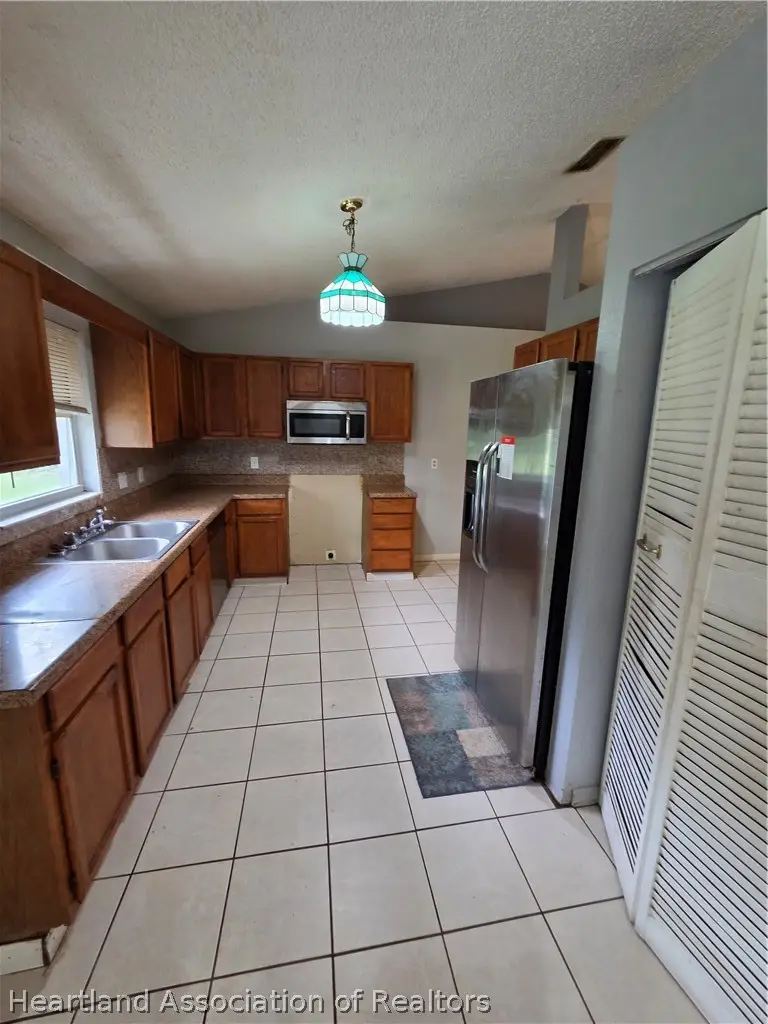 107 Florida Grackle Court, Frostproof, FL 33843 - #3