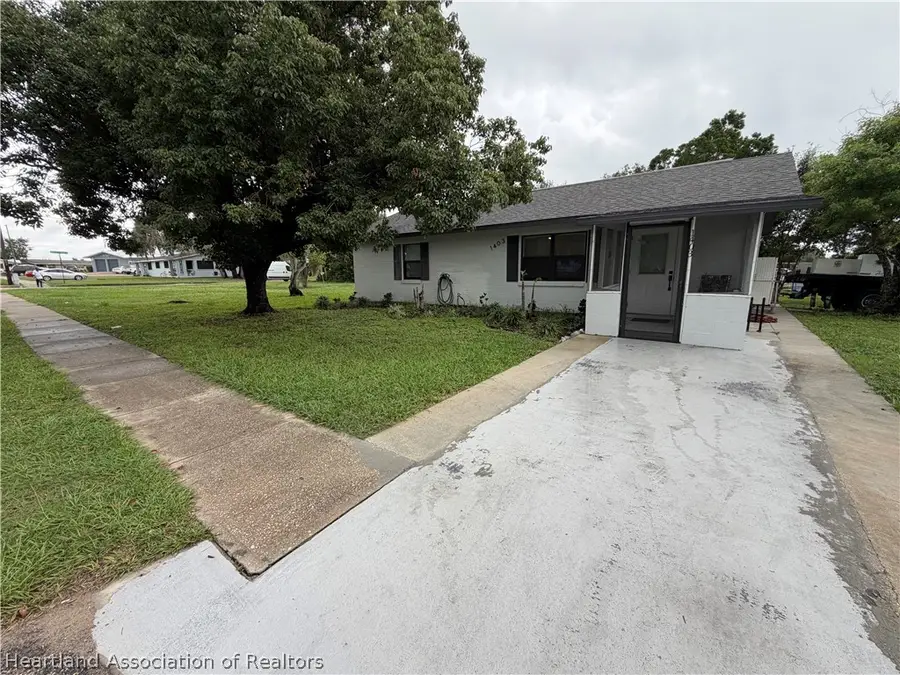 1403 Cummings Avenue, Avon Park, FL 33825 - #2