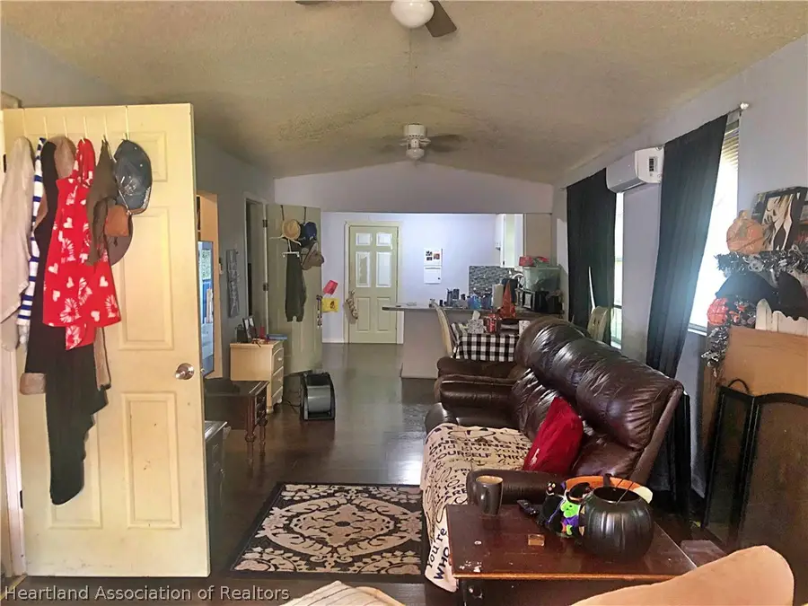 506 S 11th Avenue, Wauchula, FL 33873 - #3