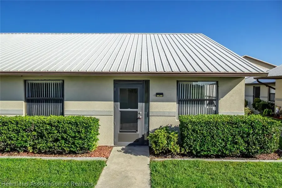 1916 Villaway E, Sebring, FL 33876 - #2