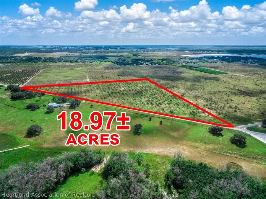 4771 Kenilworth Boulevard, Sebring, FL 33870 - #3