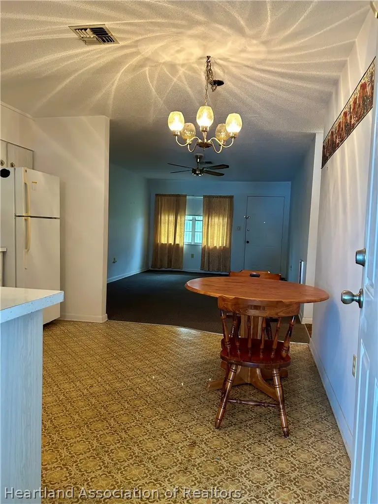 12 W Orange Street, Avon Park, FL 33825 - #2