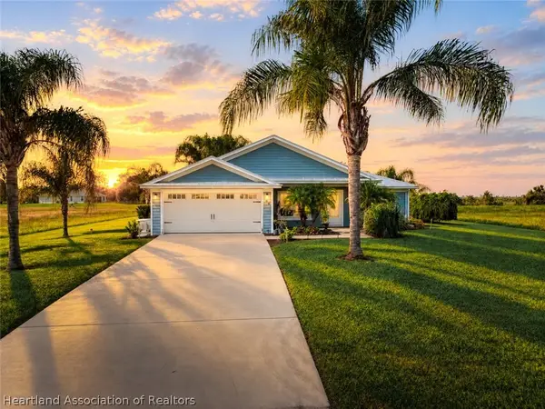 608 Woodmont Street, Sebring, FL 33876