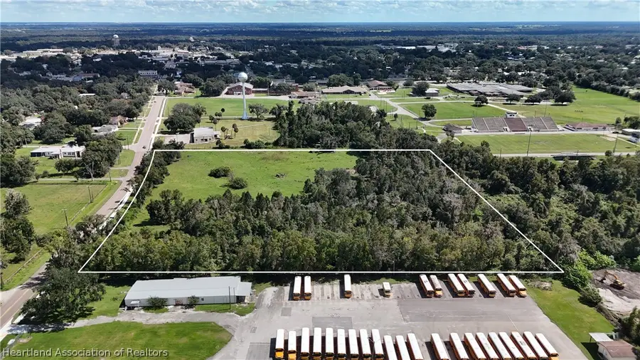 1001 W Main Street, Wauchula, FL 33873 - #2