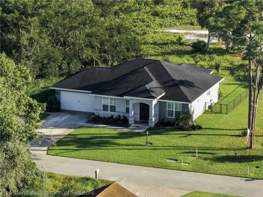 219 Dozier Avenue, Sebring, FL 33875 - #3