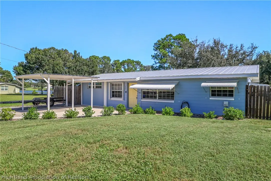 34 Chickasaw Street, Lake Placid, FL 33852 - #1