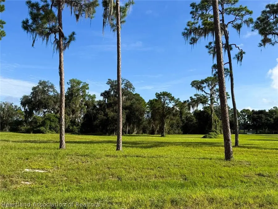 4058 Camp Shore Drive, Sebring, FL 33875 - #2