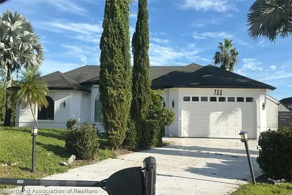 733 Mirror Lakes Drive, Lehigh Acres, FL 33974