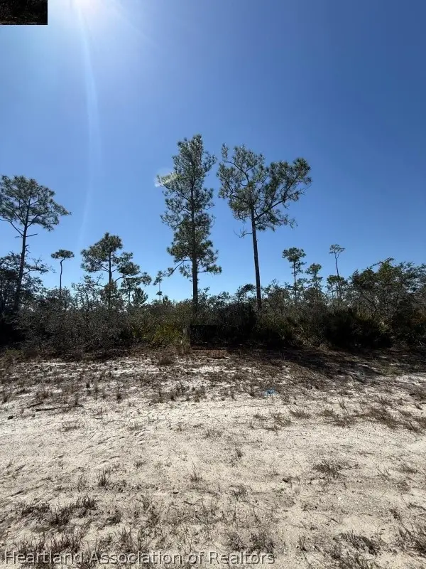 6645 Columbus Boulevard, Sebring, FL 33872