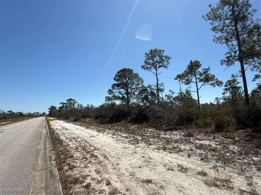 6645 Columbus Boulevard, Sebring, FL 33872 - #2