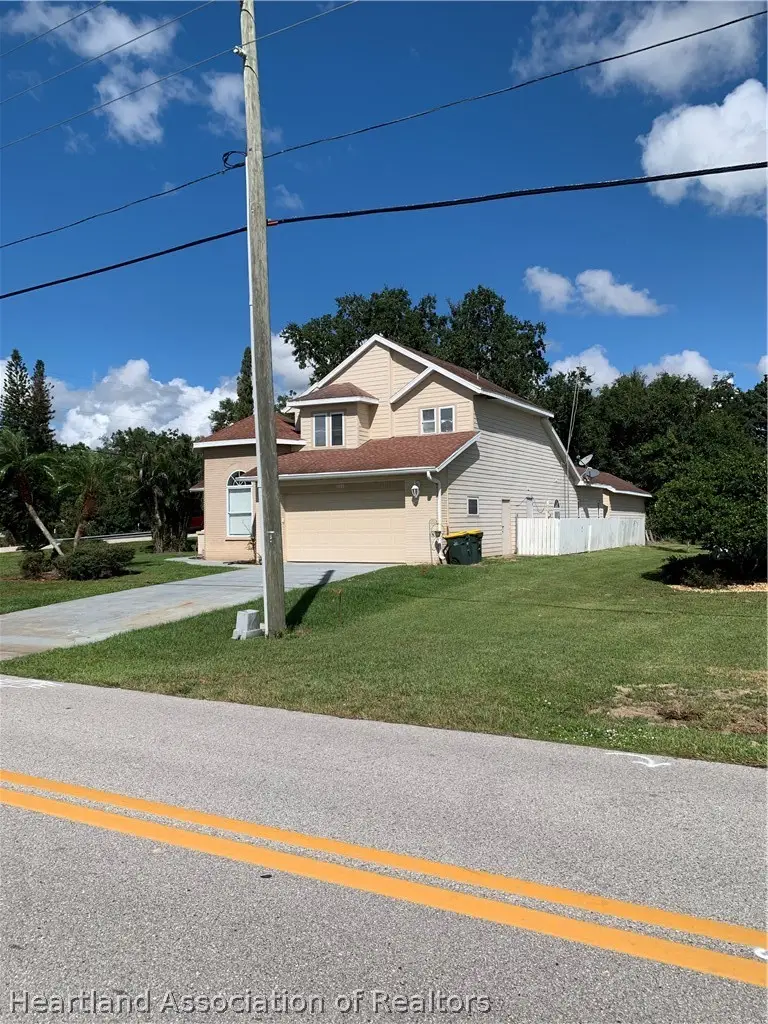 1505 Lake Clay Drive, Lake Placid, FL 33852 - #2