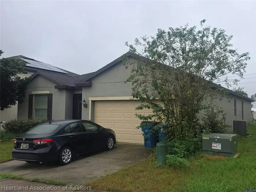 120 Citrus Isle Street, Davenport, FL 33837 - #3