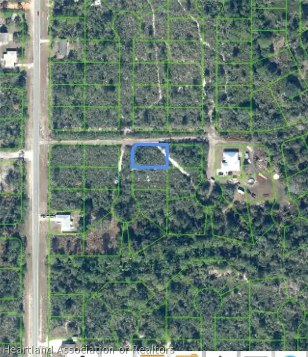 10006 Castlewood Court, Sebring, FL 33875