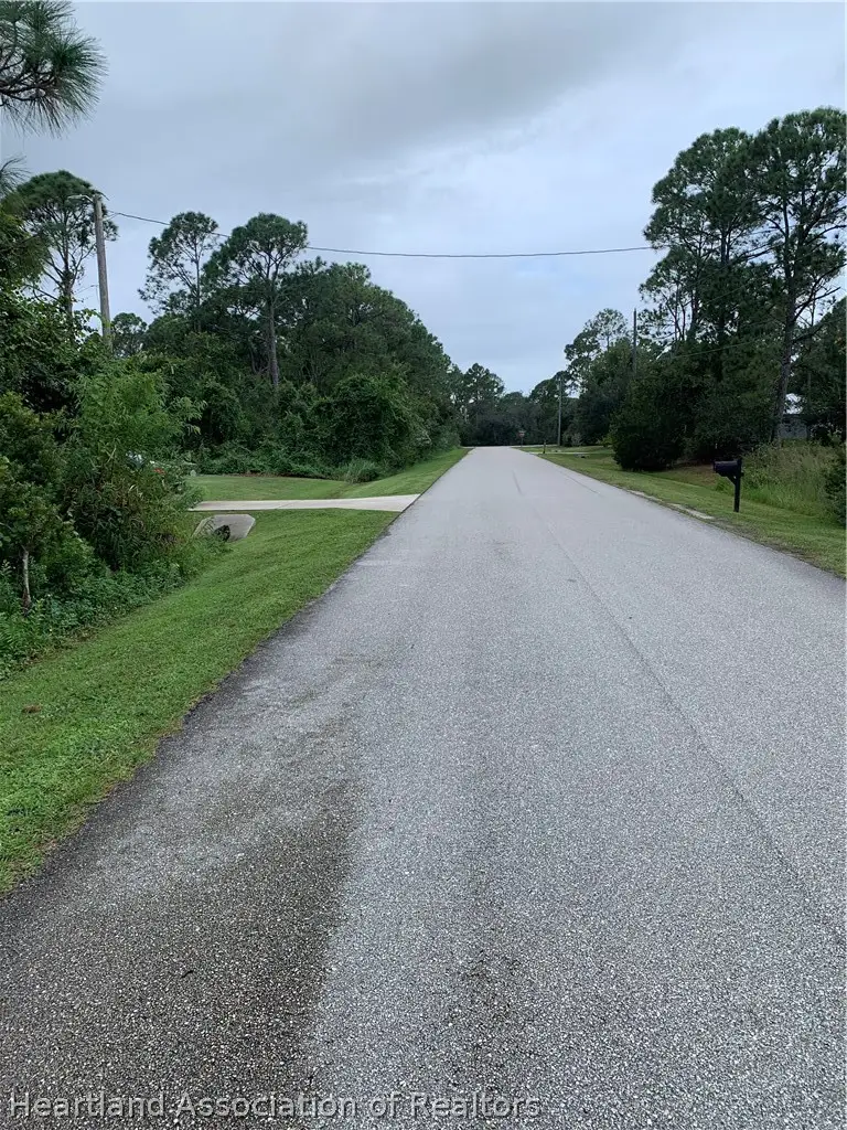1021 Burnett Street, Lake Placid, FL 33852 - #2