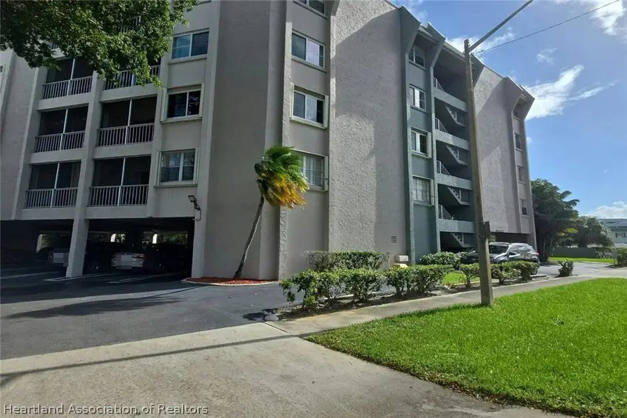 505 Spencer Dr Apt 307, West Palm Beach, FL 33409 - #2