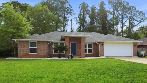 7878 Lola Circle, Navarre, FL 32566