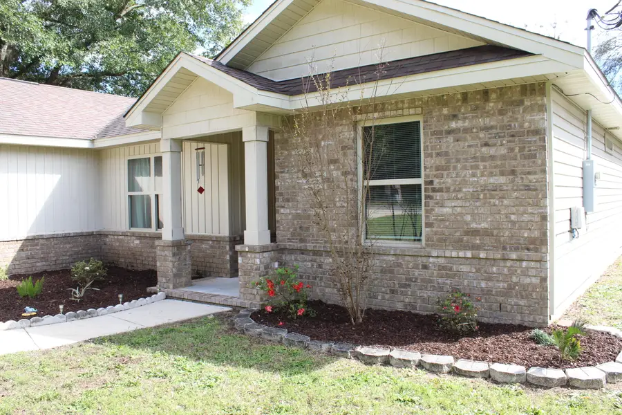 2904 NE 2nd Avenue, Crestview, FL 32539 - #3