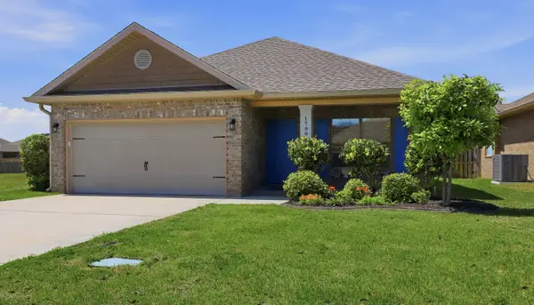 1799 Coast Court, Gulf Breeze, FL 32563