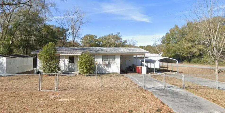 482 E Bowers Avenue, Crestview, FL 32539 - #1