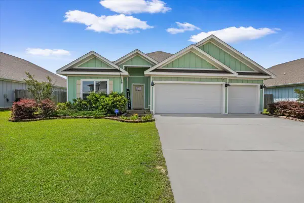 3545 Sailfish Drive, Gulf Breeze, FL 32563
