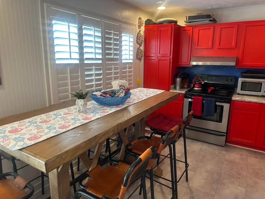 8146 Gulf Boulevard, Navarre, FL 32566 - #2