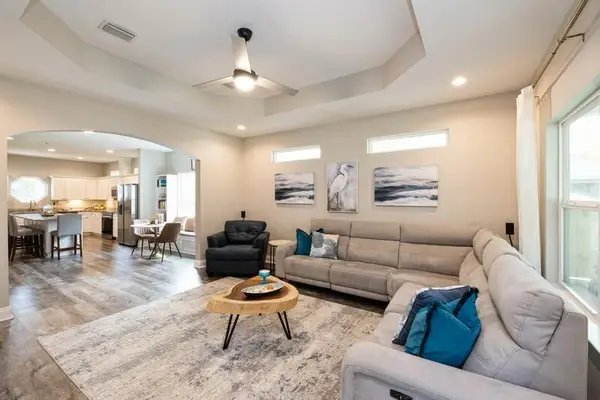 1903 Esplanade Street, Navarre, FL 32566