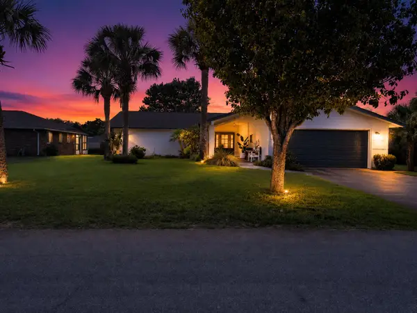 1143 Park Lane, Gulf Breeze, FL 32563