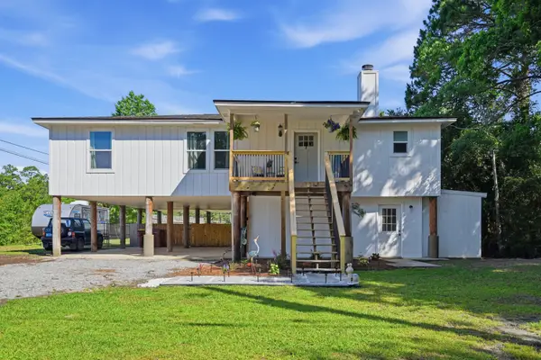 5804 Shady Bayou Lane, Milton, FL 32583