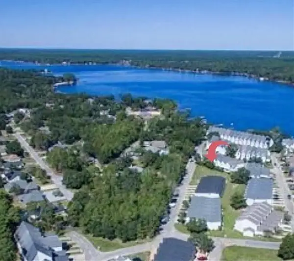 7267 Majestic Boulevard, Navarre, FL 32566