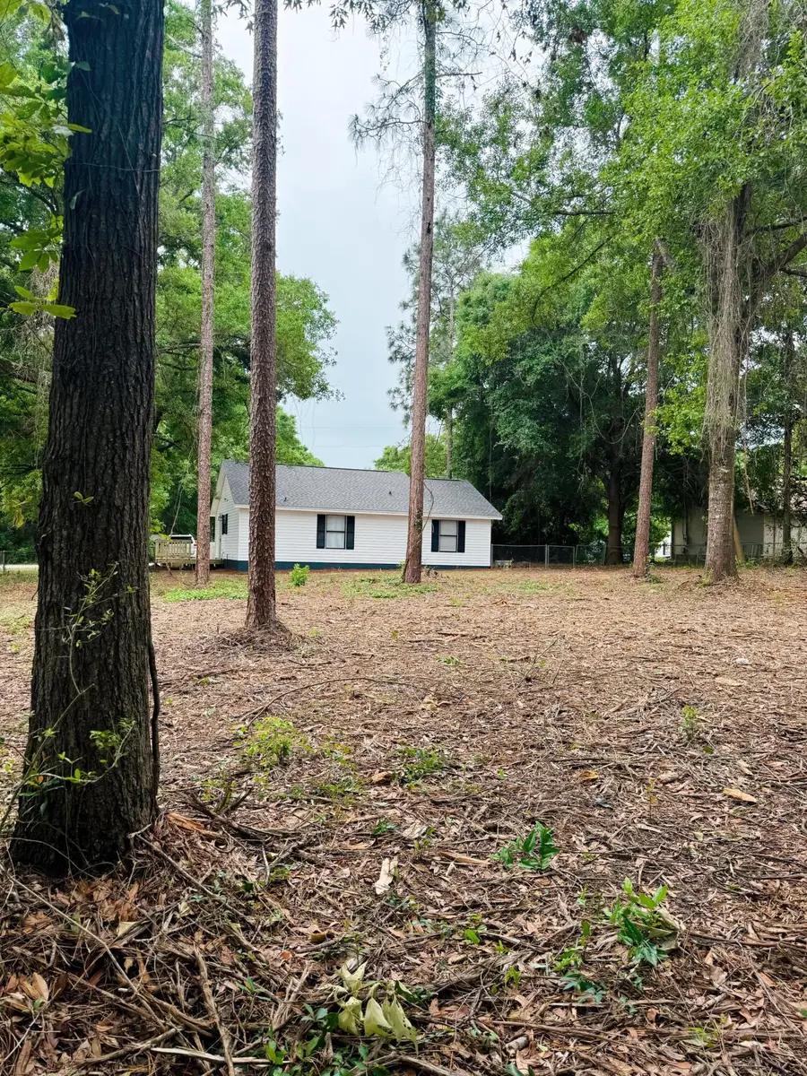 2555 Sunset, Crestview, FL 32536 - #3