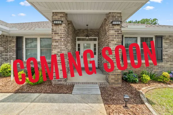 6951 Cotton Boll Lane, Navarre, FL 32566
