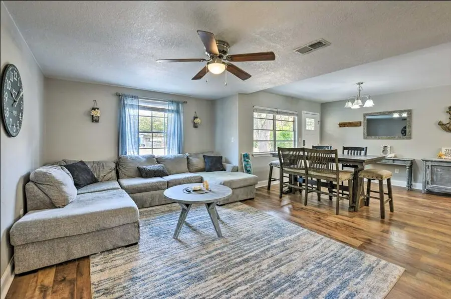 4 Spencer Court, Fort Walton Beach, FL 32547 - #3