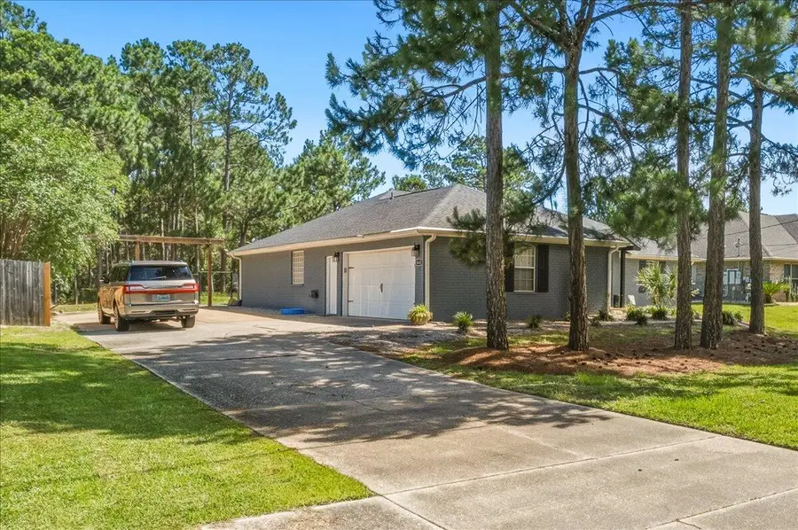 6642 Bellingham Street, Navarre, FL 32566 - #2