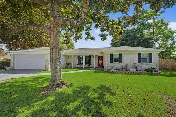 22 NW Windemere Court, Fort Walton Beach, FL 32547