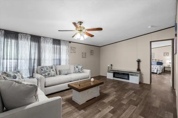 5205 Kee Memorial Drive, Pensacola, FL 32507