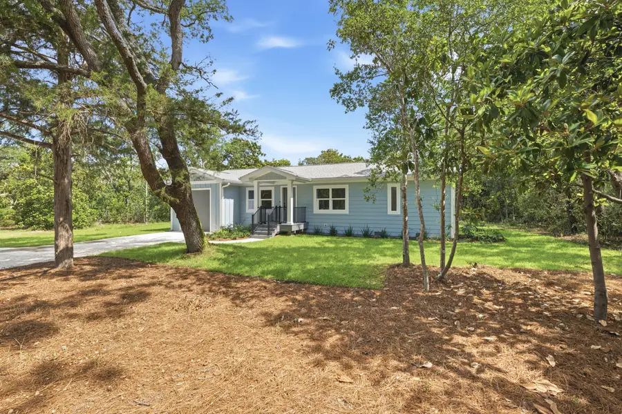 5456 Spruce Street, Gulf Breeze, FL 32563 - #3