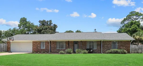 2810 Venetian, Gulf Breeze, FL 32563