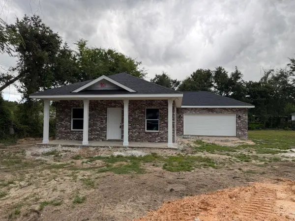3914 Thornton Street, Pace, FL 32571