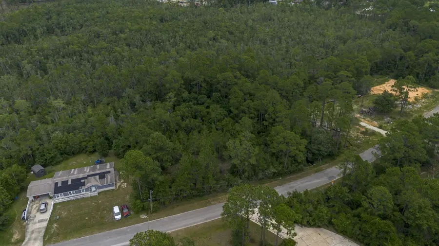8574 Bay River, Navarre, FL 32566 - #3